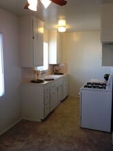 Grandview Apartments in Downey, CA - Building Photo - Interior Photo