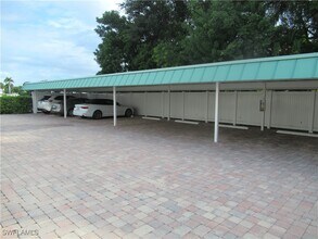 855 Ketch Dr in Naples, FL - Building Photo - Building Photo