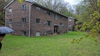 30 Bear Mountain Dr in Hancock, NY - Foto de edificio - Building Photo