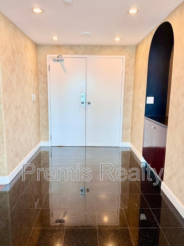 1540 Gulf Blvd in Clearwater, FL - Building Photo - Building Photo