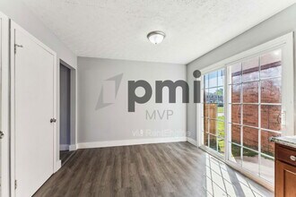 4056 Carlton Ave in Columbus, OH - Building Photo - Building Photo