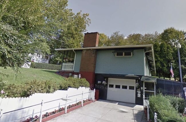 property at 2730 6th Ave