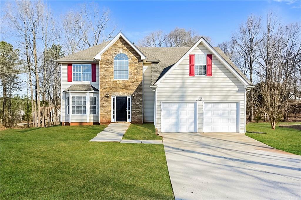 3998 Peachtree Farms Rd in Rex, GA - Building Photo