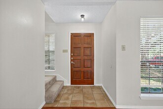 1112 Dimrock in Schertz, TX - Building Photo - Building Photo