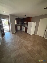 1201 Greenwood Ave in Killeen, TX - Building Photo - Building Photo