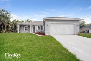 3462 Worthington Ave in North Port, FL - Building Photo