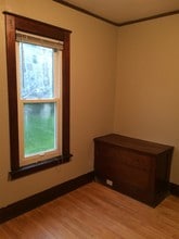 228 9th Ave in Eau Claire, WI - Building Photo - Building Photo