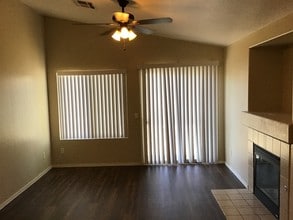 4430 Blue Mist Ct in Las Vegas, NV - Building Photo - Building Photo