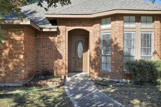 1413 Cumberland Trail in Plano, TX - Building Photo - Building Photo