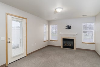 Sullivan Park Independent Living in Spokane, WA - Foto de edificio - Interior Photo