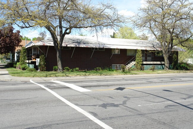 722-728 W Maxwell Ave in Spokane, WA - Foto de edificio - Building Photo