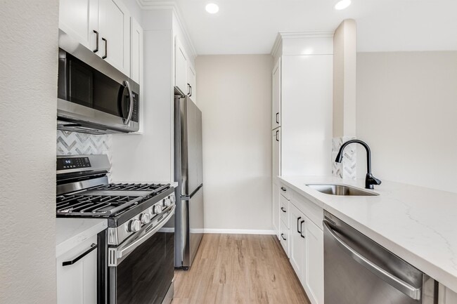 91-284-284 Hanapouli Cir