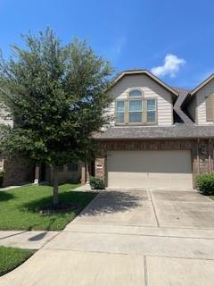 8327 Hawthorn Vly Ln in Houston, TX - Building Photo