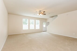 10438 Fire Sage Dr in Humble, TX - Building Photo - Building Photo