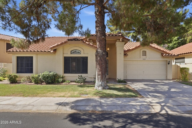 property at 225 W Vera Ln