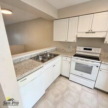 410 Butler Blvd in Daytona Beach, FL - Foto de edificio - Building Photo