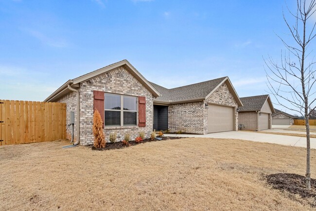 210 Citation St in Centerton, AR - Building Photo - Building Photo