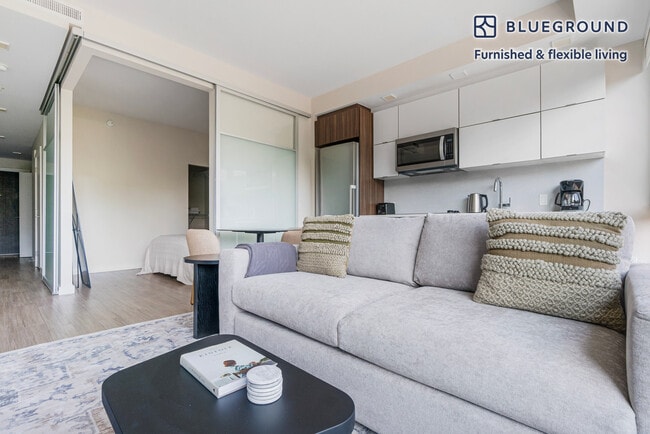 301 M St SW in Washington, DC - Building Photo - Building Photo