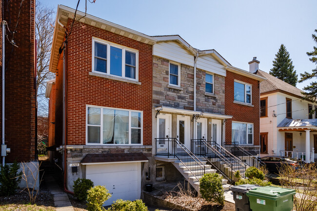 3242 Lacombe Av in Montréal, QC - Building Photo - Building Photo