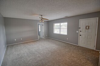 174 Windtree Ln in Winter Garden, FL - Foto de edificio - Building Photo