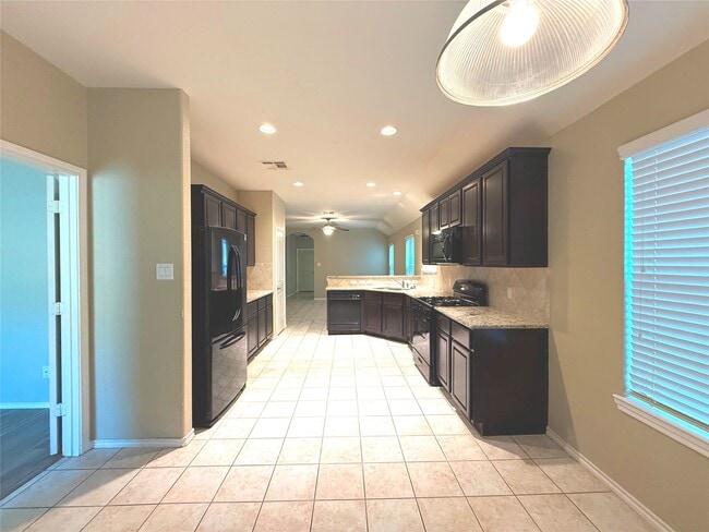 1626 Thornhollow Dr in Houston, TX - Building Photo - Building Photo