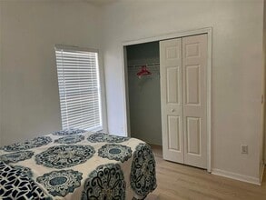 1203 Cumbrian Lakes Ct in Kissimmee, FL - Building Photo - Building Photo