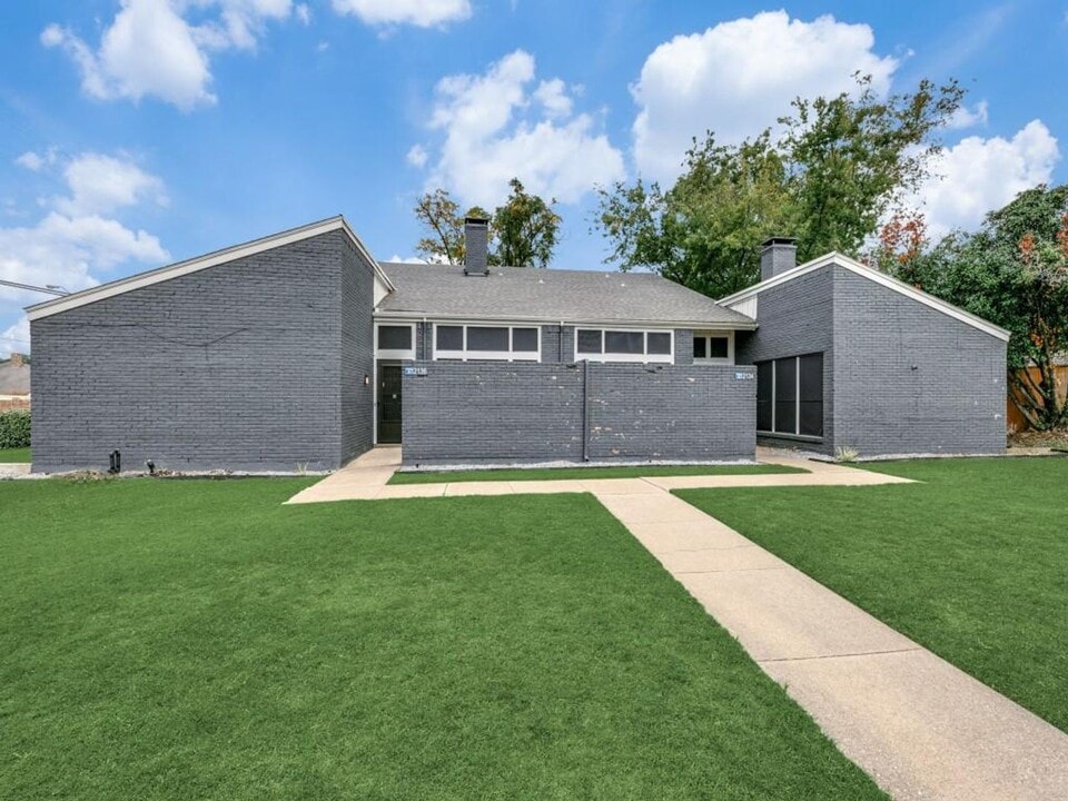 2134 Trellis Pl in Richardson, TX - Building Photo