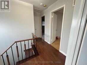 50 Peterson Ct in Brampton, ON - Building Photo - Building Photo