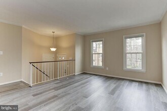 10107 Galsworthy Pl in Bethesda, MD - Building Photo - Building Photo