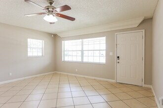 357 NW 6th Ct in Deerfield Beach, FL - Building Photo - Building Photo