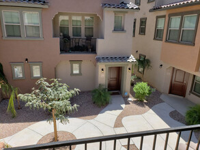 1808 N 77th Glen in Phoenix, AZ - Building Photo - Building Photo