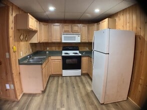 2370 Walnut Ave in Buena Vista, VA - Building Photo - Building Photo