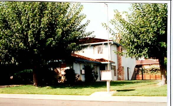 5511 Keoncrest Cor in Sacramento, CA - Building Photo - Building Photo