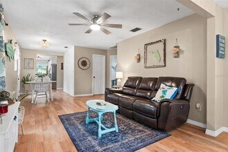 508 5th Ave NE in Largo, FL - Building Photo - Building Photo