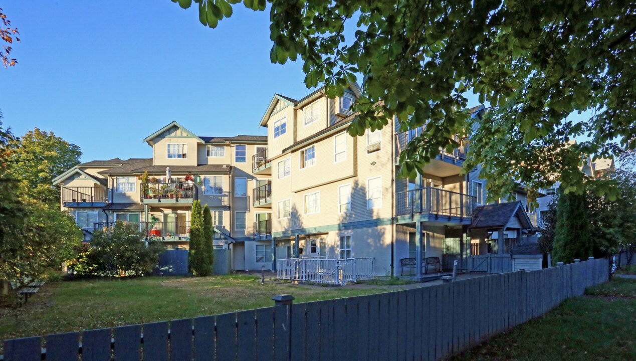 Burlington Heights Co-op in Vancouver, BC - Building Photo