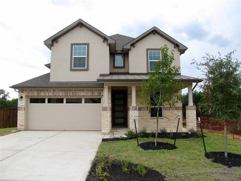 2005 Ruger Pass in Leander, TX - Building Photo