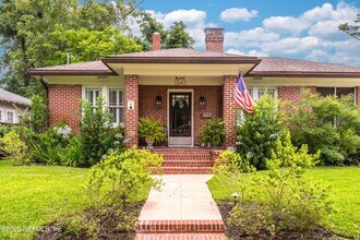 1347 Belvedere Ave in Jacksonville, FL - Building Photo - Building Photo
