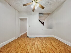 1036 Howard Ave in Windsor, ON - Building Photo - Building Photo