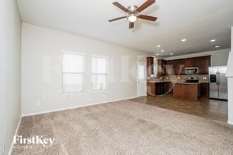 456 Stonebrook Dr in Cibolo, TX - Building Photo - Building Photo