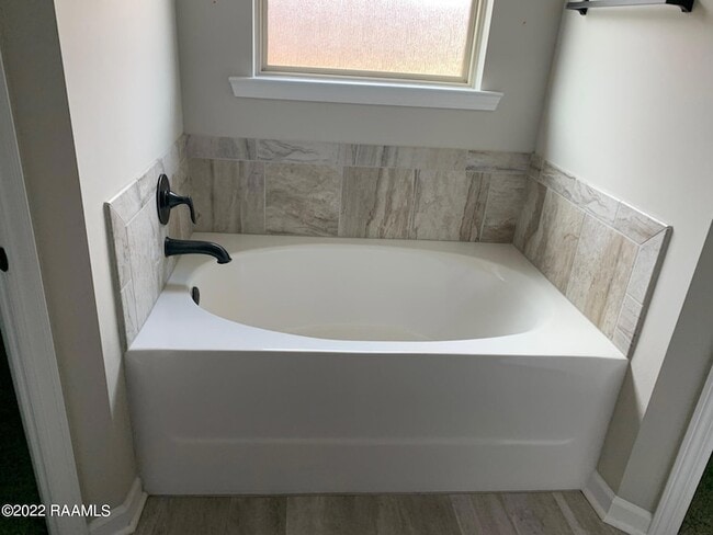 201 St Caillin St in Youngsville, LA - Building Photo - Building Photo