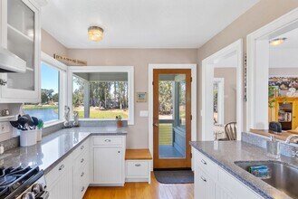 169 Moran Way in Santa Cruz, CA - Building Photo - Building Photo