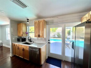 2066 Druid Park Dr N in Clearwater, FL - Building Photo - Building Photo