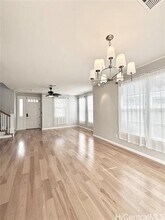 580 Lunalilo Home Rd in Honolulu, HI - Building Photo - Building Photo