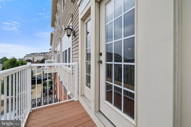 42612 Hardage Terrace in Ashburn, VA - Building Photo - Building Photo