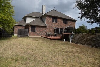 9500 Lisi Anne Dr in Austin, TX - Building Photo - Building Photo