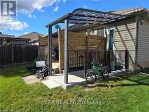 25 Mohawk St in Brantford, ON - Building Photo - Building Photo