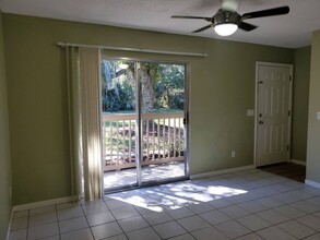 2300 Twelve Oaks Dr in Orange Park, FL - Building Photo - Building Photo