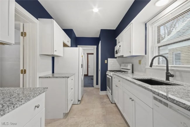 2003 E Midlothian Blvd