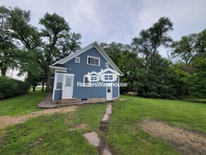 23868 70th St in New Richland, MN - Building Photo - Building Photo