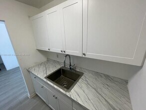 2530 Pierce St in Hollywood, FL - Building Photo - Building Photo